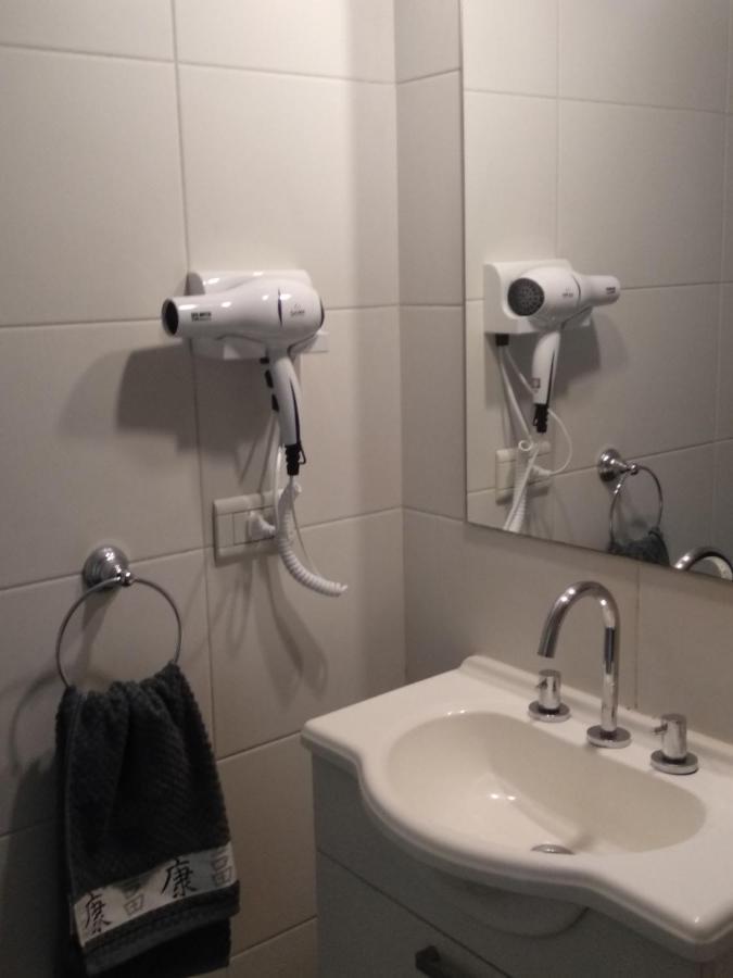 Apart 1013 Con Piscina Gimnasio Laundry Y Seguridad 24 Hs Buenos Aires Esterno foto